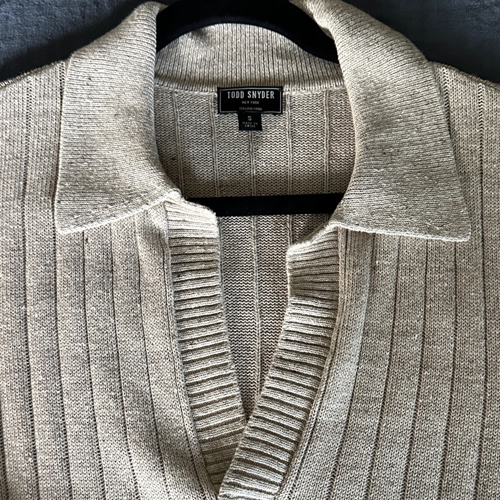 Todd Snyder Sweater - Picture 2 of 5